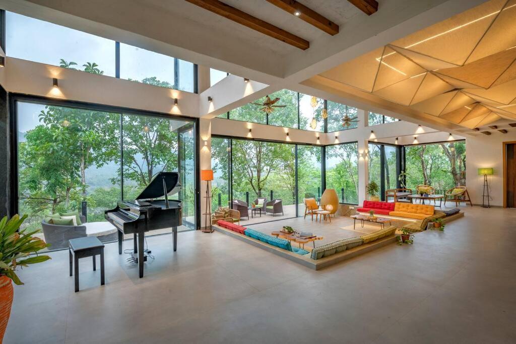 Saffronstays Sonnet Khopoli Bagian luar foto